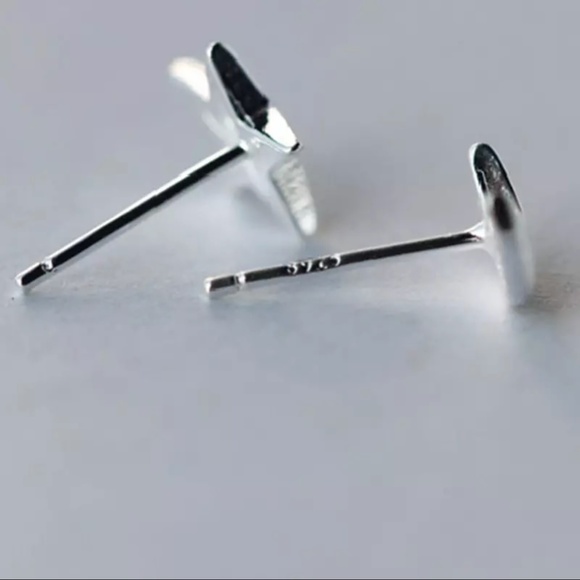 Sterling Silver 925 Stud Star Moon Stud Earrings - Picture 4 of 4